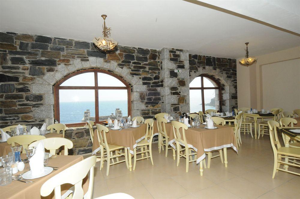 Porto Mani Suites Kyparissos  Esterno foto